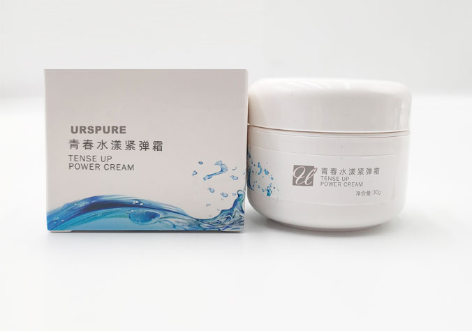 青春水漾緊彈霜